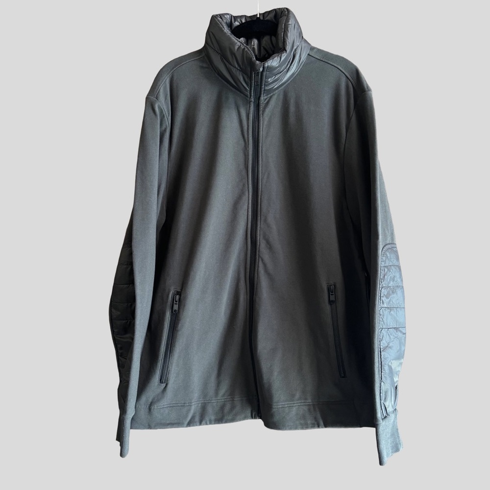 Lululemon Men’s Puffer Panel Performance Jacket in Size XL